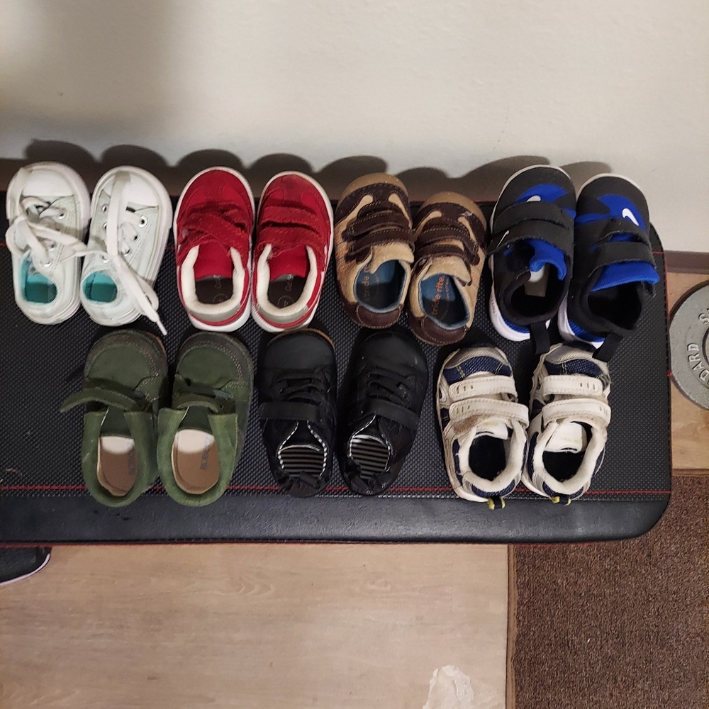7 pairs of size 3 to 5.5 baby boy shoes